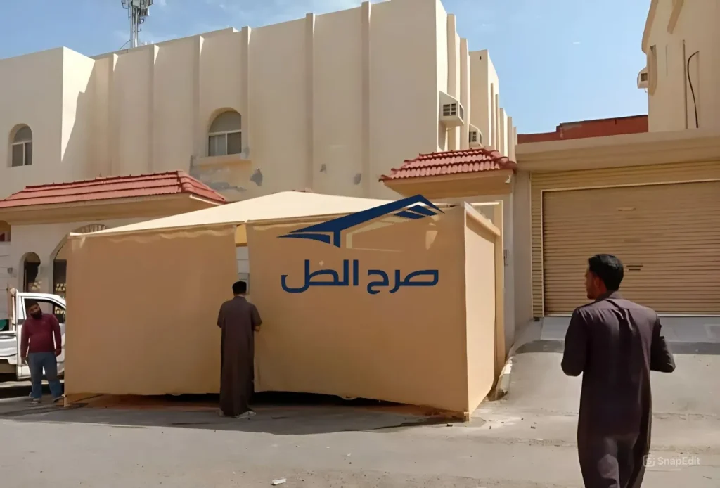 صورة توضيحية لحل مظلات أو سواتر في مساحة خارجية رقم 15