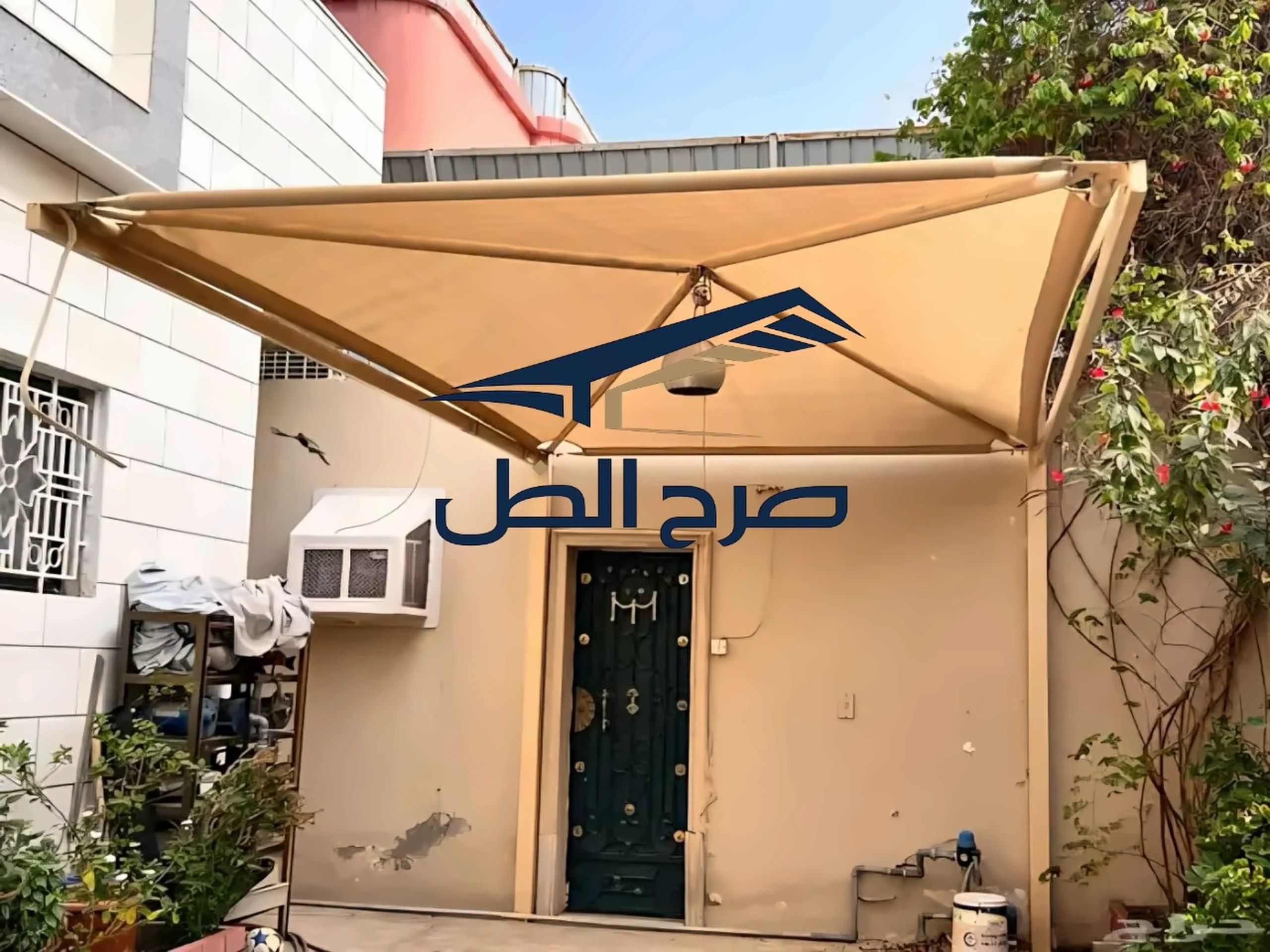 تفاصيل مظلة خارجية وهيكلها